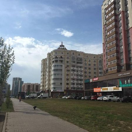 Уютная Квартира Комфорт Класса74 อัสตานา ภายนอก รูปภาพ